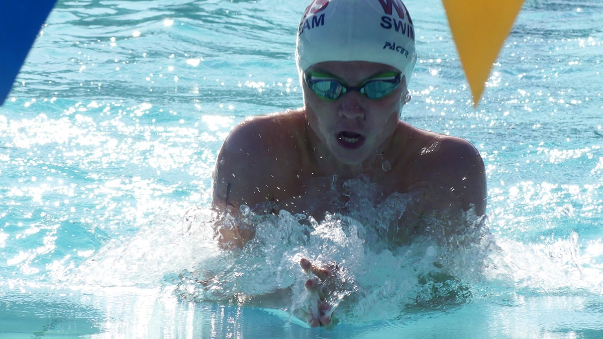 Westville in breaststroke relay action at the Durban and District Gala. (Photo: Brad Morgan) 