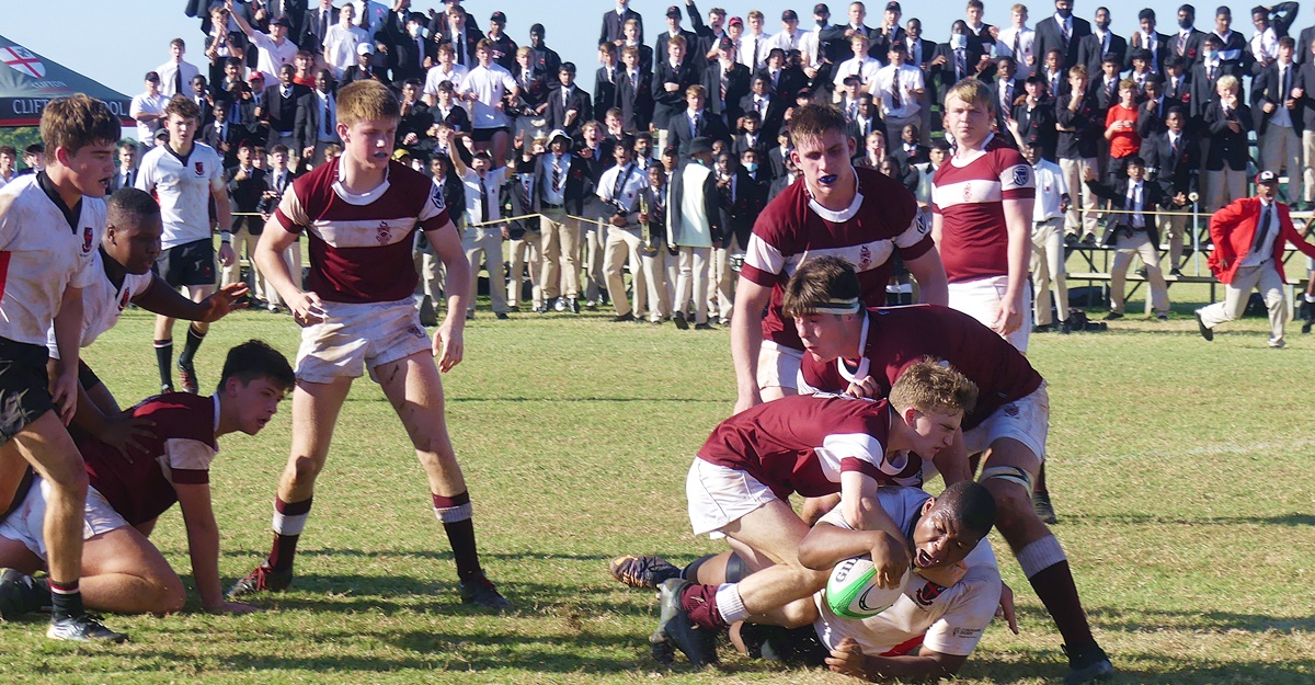 Powerhouse Clifton hooker Okuhle Meyiwa put Clifton into the lead when he barreled over from close range in the second half. (Photo: Brad Morgan)