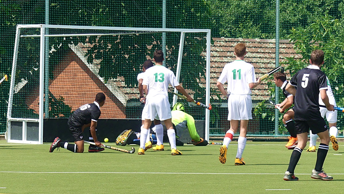 Goal number two for Hilton was a simple tap-in after a sharp attack down the Glenwood baseline opened up the chance for the striker to grab a brace. (Photo: Brad Morgan)