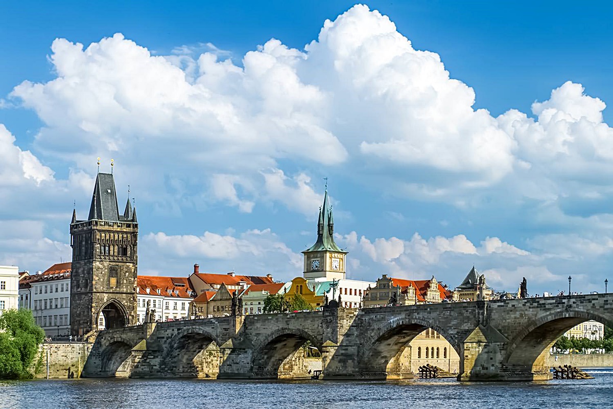 Among the highlights of the Kearsney College Choir's 2022 tour was a visit to Prague's famous Charles Bridge.