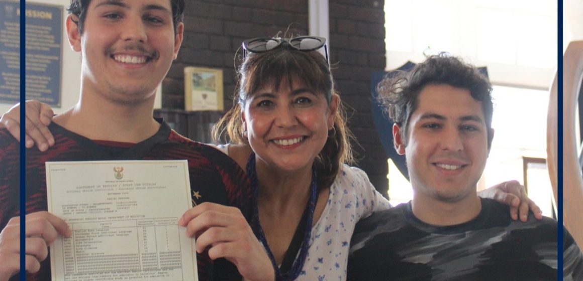 Daniel Kreuzer, his mother Razina, and brother Mikail, celebrate Daniel bagging nine distinctions in the 2022 matric final exams.