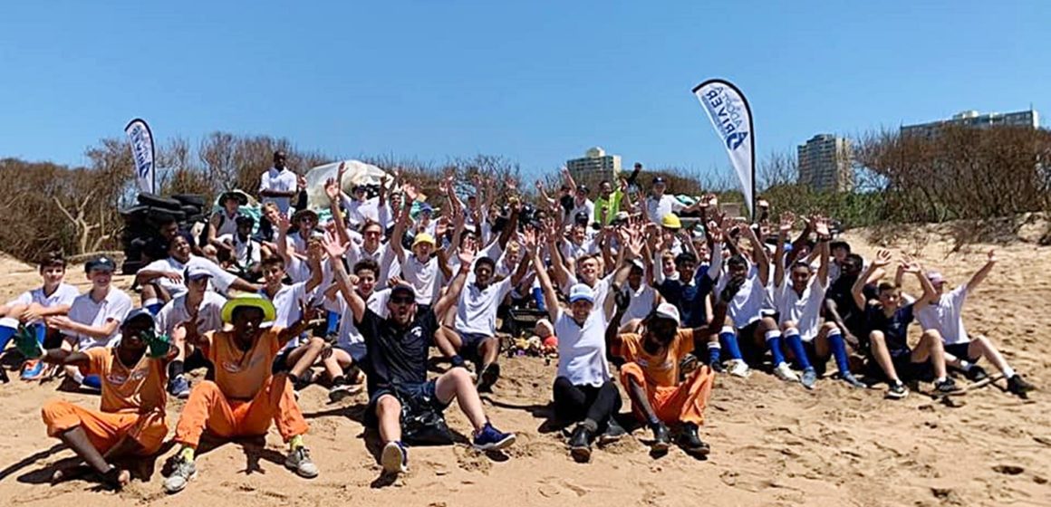 Cleaning up the Beachwood Mangroves with Northwood, 24 February 2023.