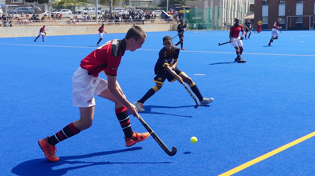 Saturday's showdown between DHS and Maritzburg College pitted two well-coached, hard-working teams against one another. (Photo: Brad Morgan)