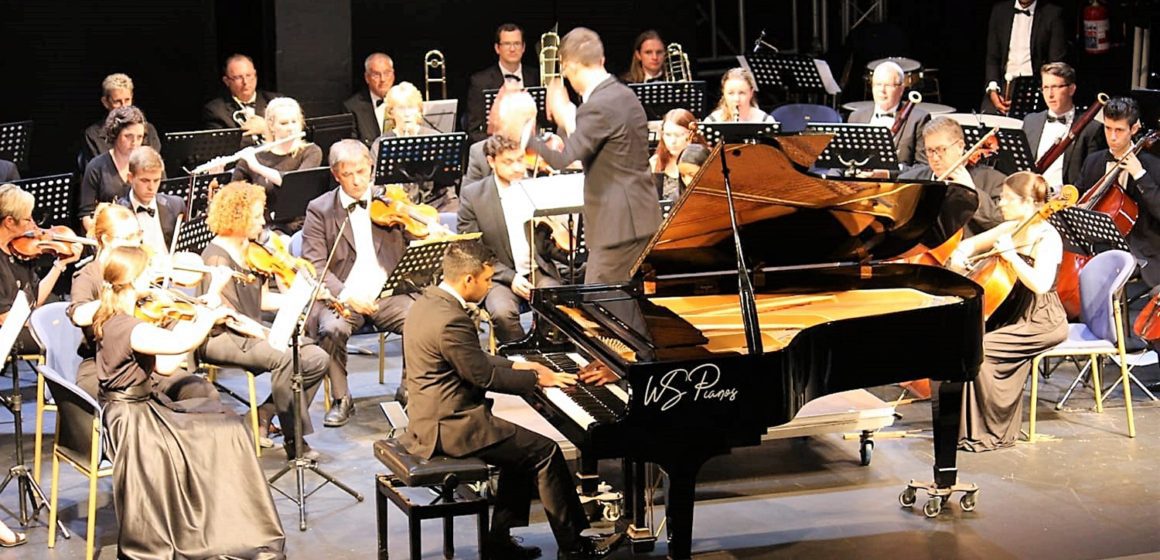 Samir Dookie performing with the Pretoria Symphony Orchestra, 5 March 2023.