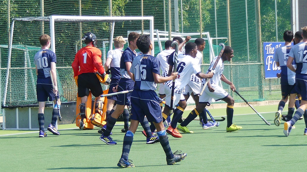 Time for a team celebration after Lerou Dithlakanyane's opener! (Photo: Brad Morgan)