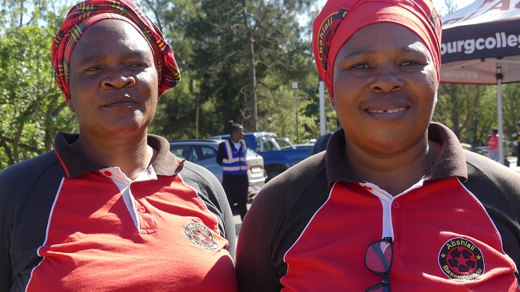 Pinky Ngcobo (right) from the Shack Dwellers' Association.