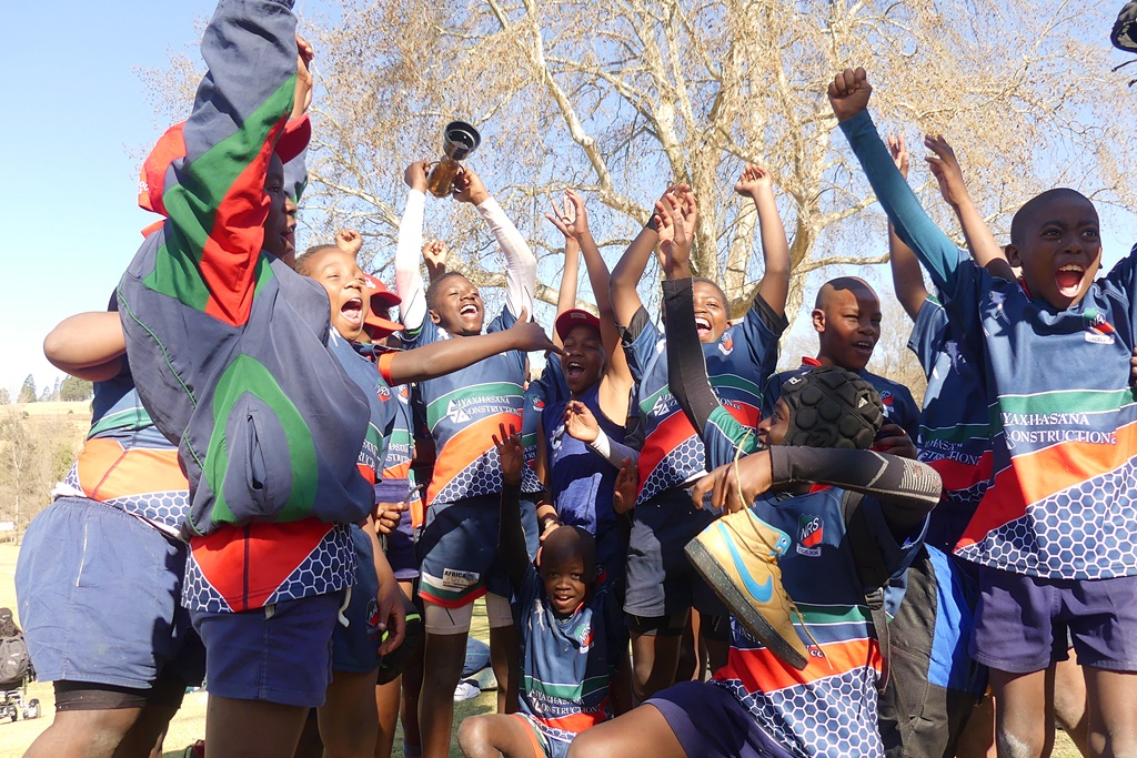 Nuwe Republiek Primary celebrated being recognised for playing an attractive brand of rugby. (Photo: Brad Morgan)