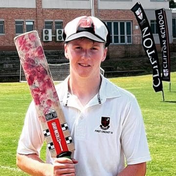 Tim Saulez sets Clifton 1st XI batting record