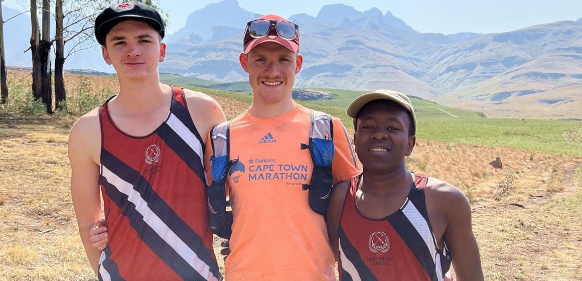 College trio complete Rhino Peak Challenge for conservation