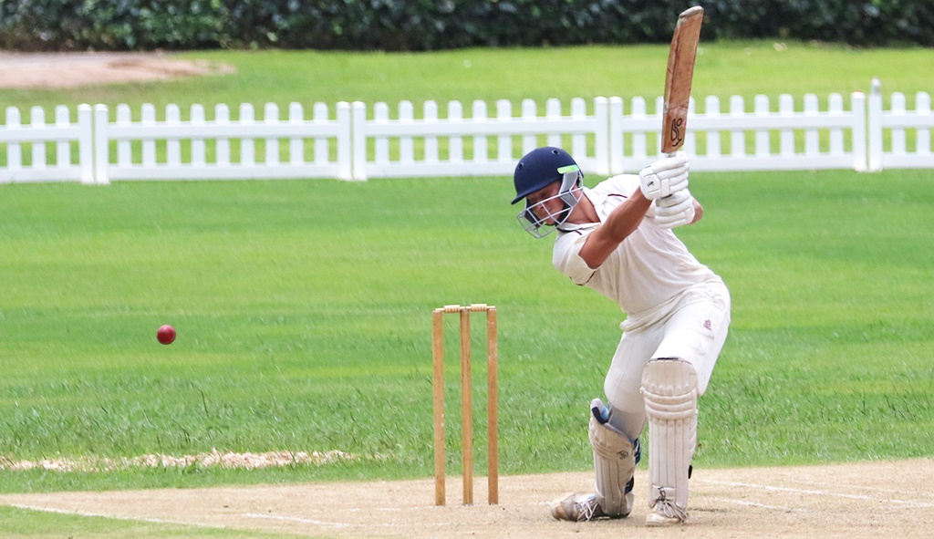 A half-century from Cameron Veenstra propelled Kearsney to a comfortable win over St Alban's.