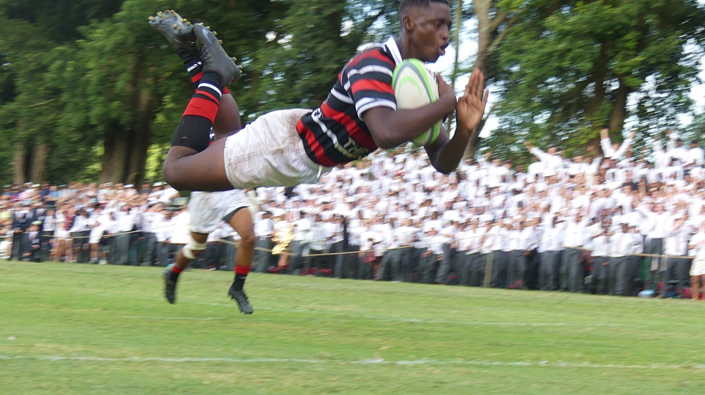 It was fly time and try time for Maritzburg College in the 65th minute. (Photo: Brad Morgan)