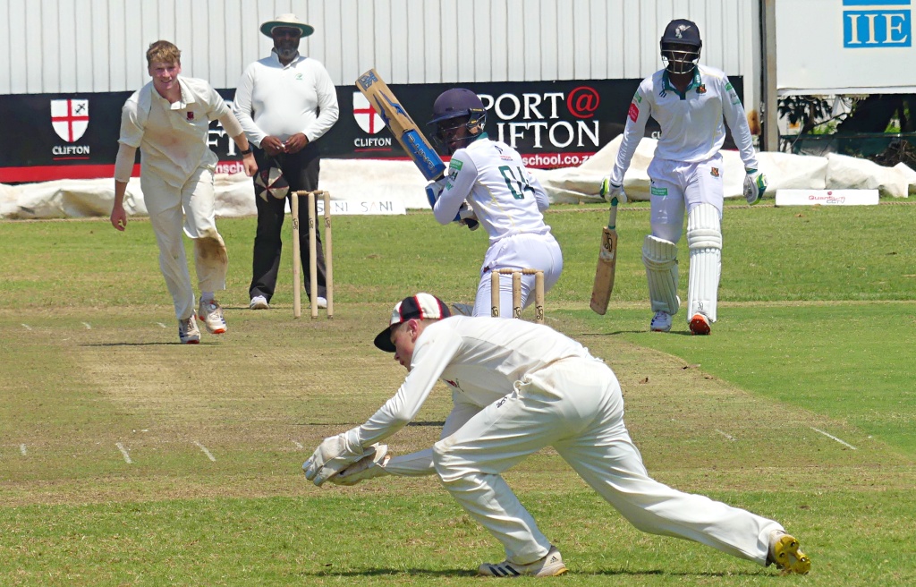 Sibonelo Phewa is caught by Lawson Dinsdale off the bowling of Tim Saulez for 23. (Photo: Brad Morgan)