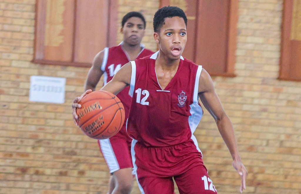 Kearsney's Kabo Ramodibedi on the attack against Maritzburg College. Photo: Hannah Shirley.